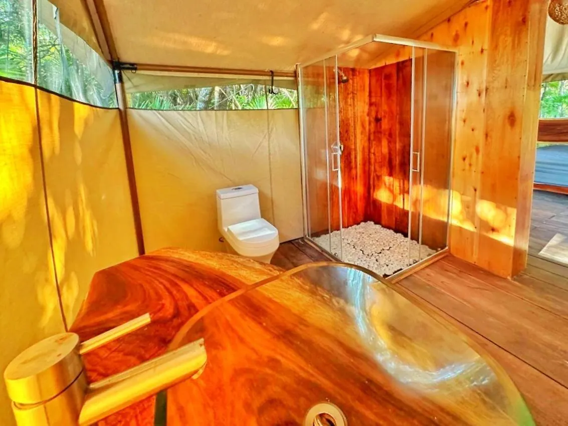 Luxe tent Beachfront Luxury Glamping Punta Allen